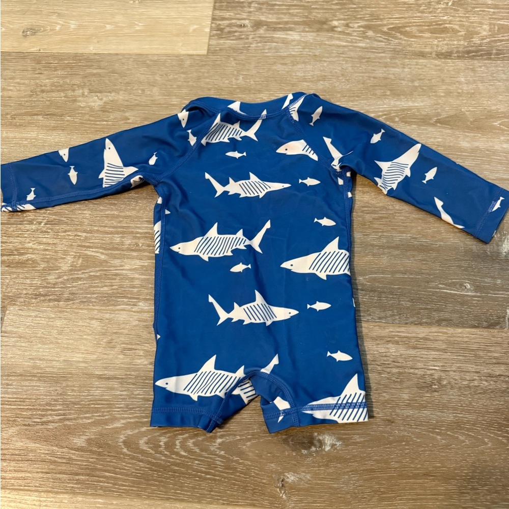 Tea Collection Blue Shark Rashguard - Picture 3 of 3
